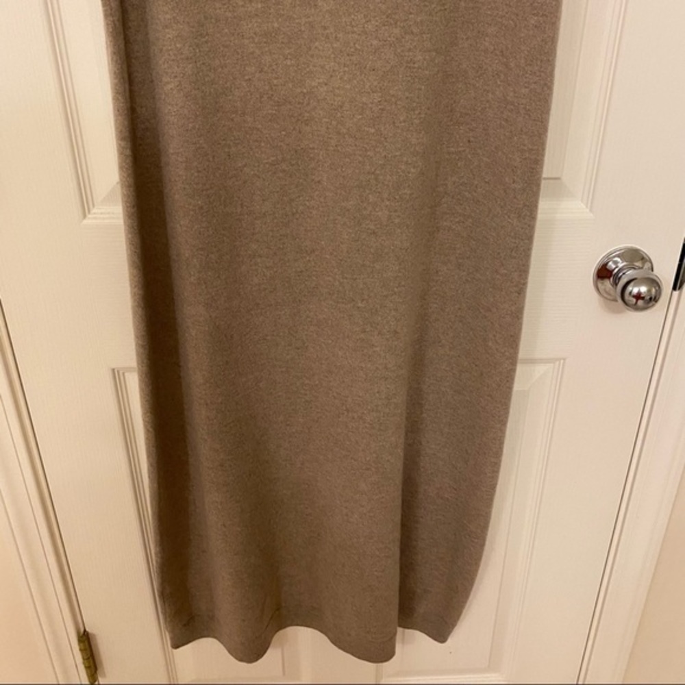 NORDSTROM SIGNATURE 100% Cashmere Turtleneck Sleeveless Sweater Dress in Tan L - Picture 8 of 12